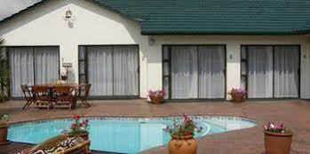 Avon Road Guest House & Tours Boksburg Exterior photo
